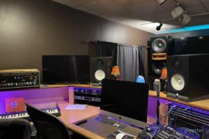 Studio M - Fully-Equipped, Unique Recording Studio Photo 1