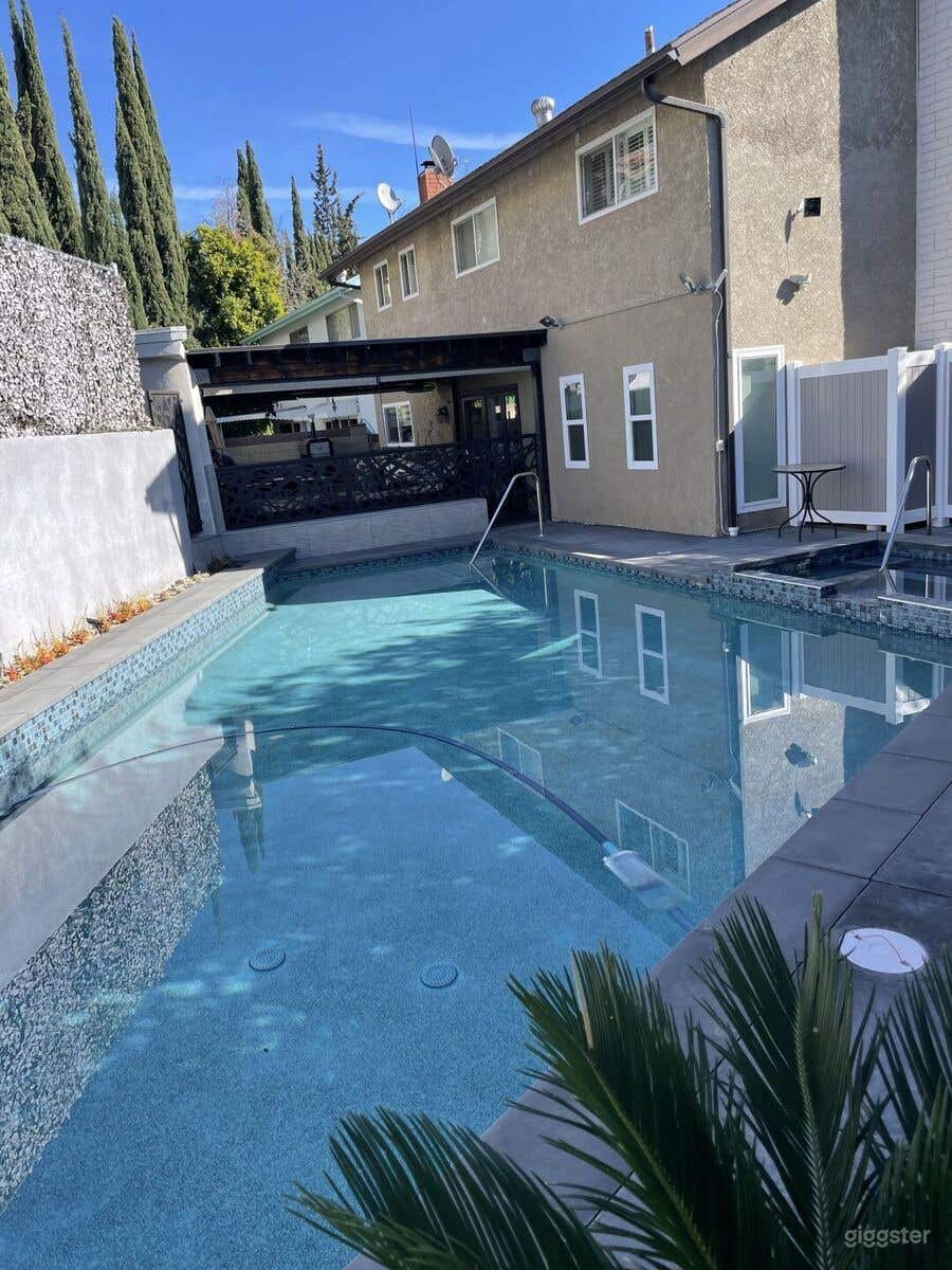 Modern Exquisite Pool Haven Photo 3