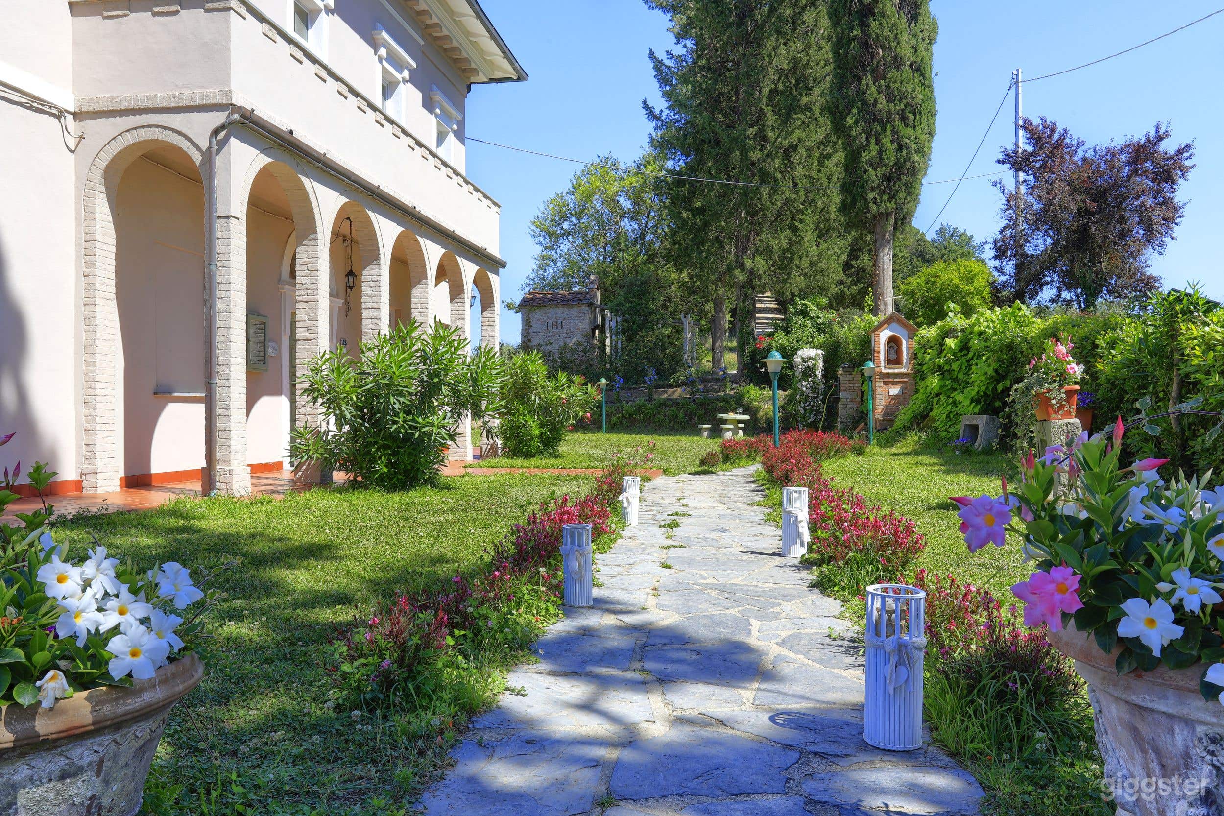 Foto di Antica Villa Storica nelle Colline Toscane 3
