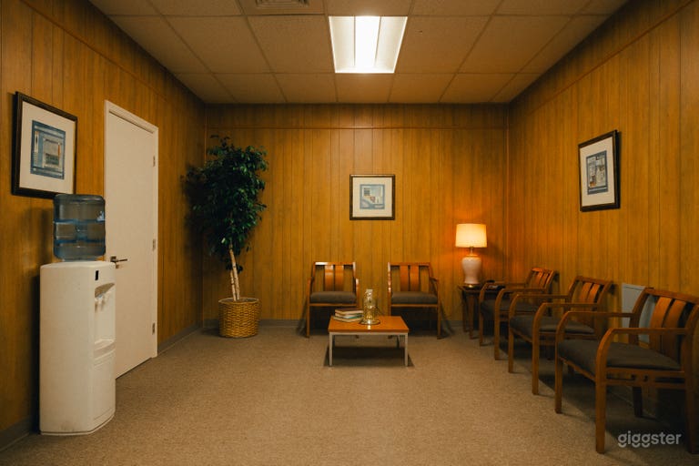  Massive Film & Photo Studio With 15+ Unique Sets 