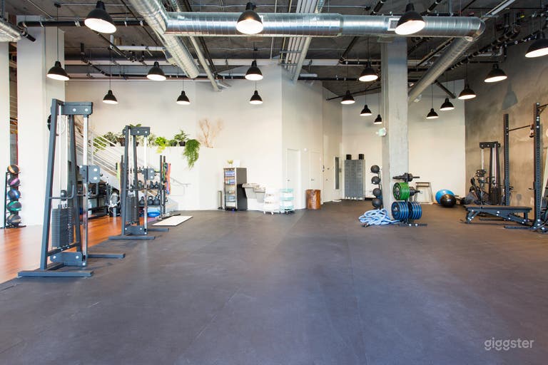  Hip and Trendy Fitness Studio 