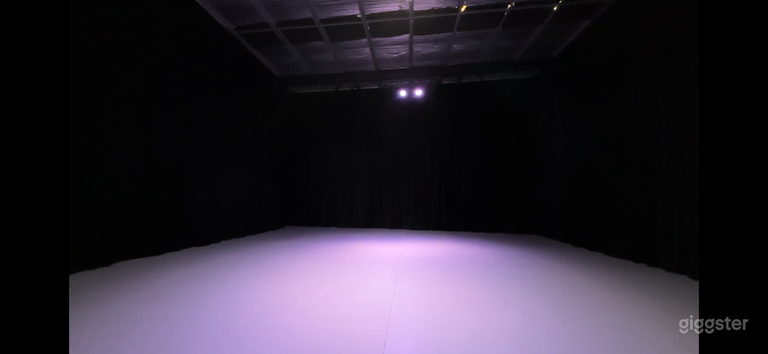  Blackbox Studio 26 Event Space for Shoots and Events 
