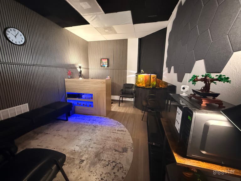  Boutique-Studiofläche: Events, VO, ADR, Film & Fotografie 