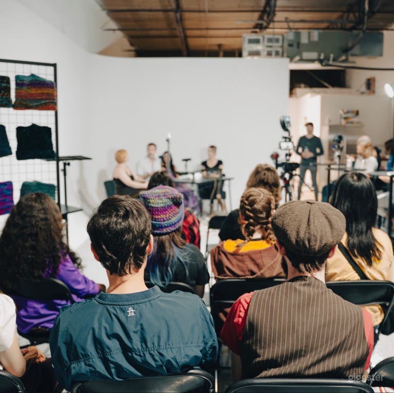  Boutique studio space: Events, VO, ADR, Film & Photography 