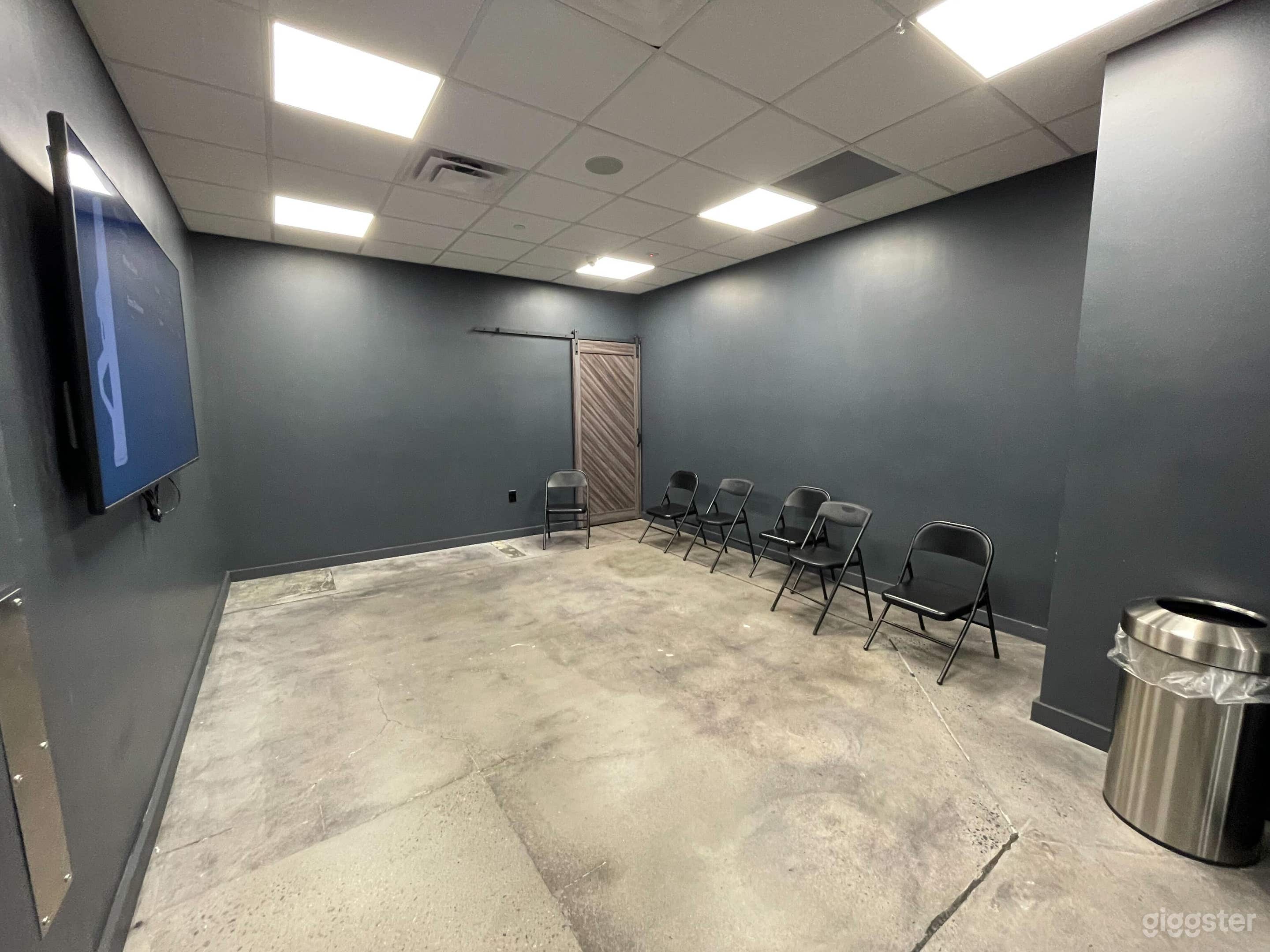 Modern &amp; Futuristic VR Space in Lone Tree Photo 4