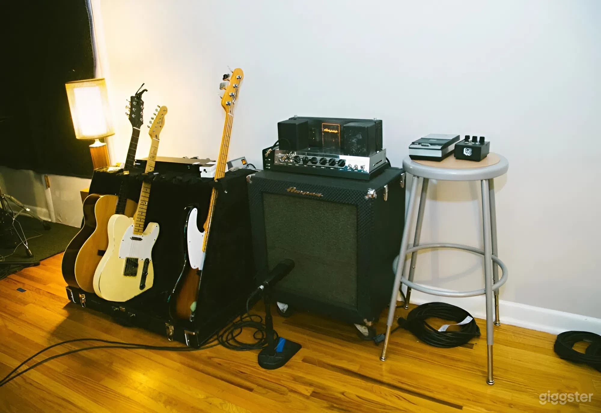 Analog Recording and Production Studio Photo 4