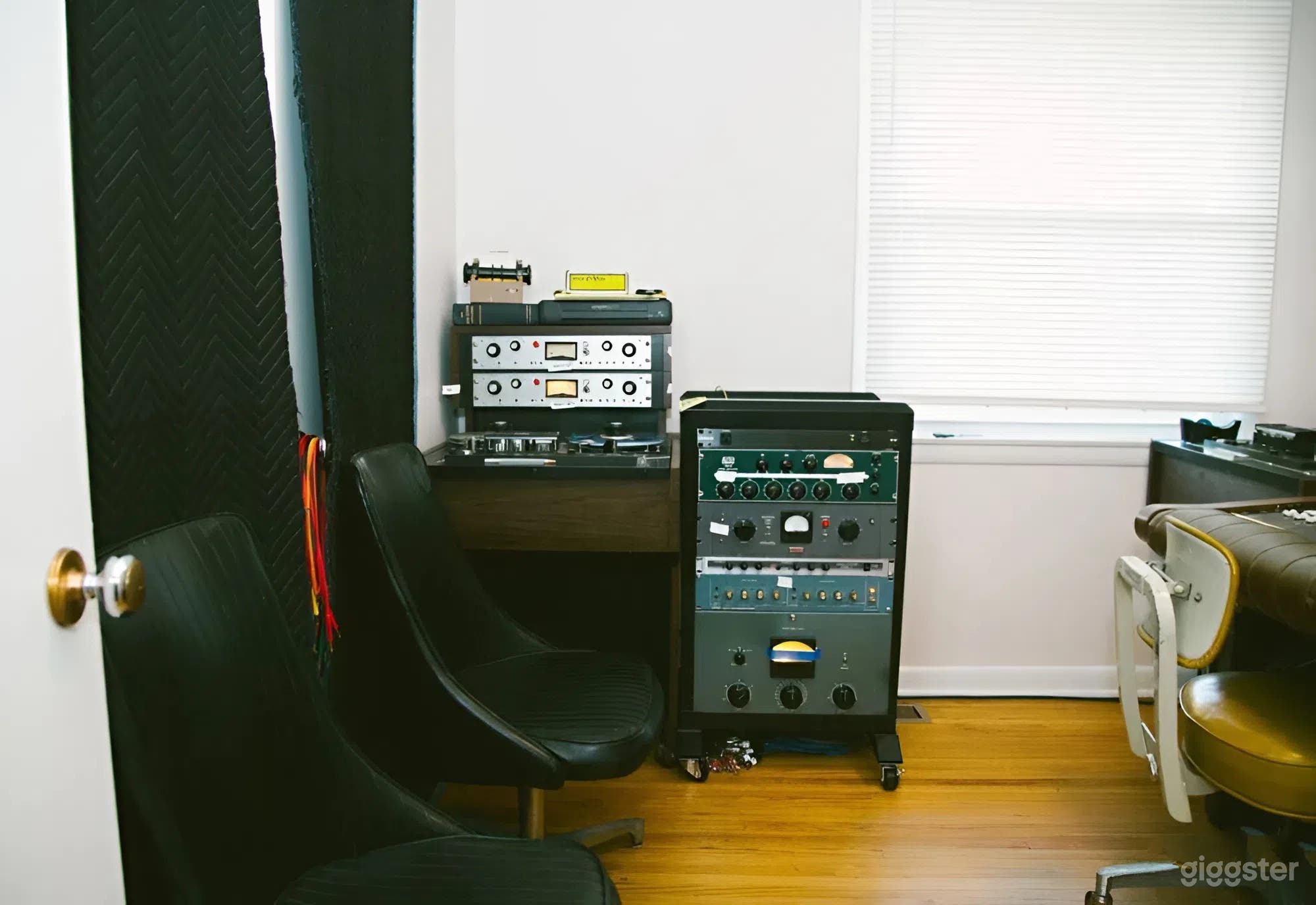 Analog Recording and Production Studio Photo 2