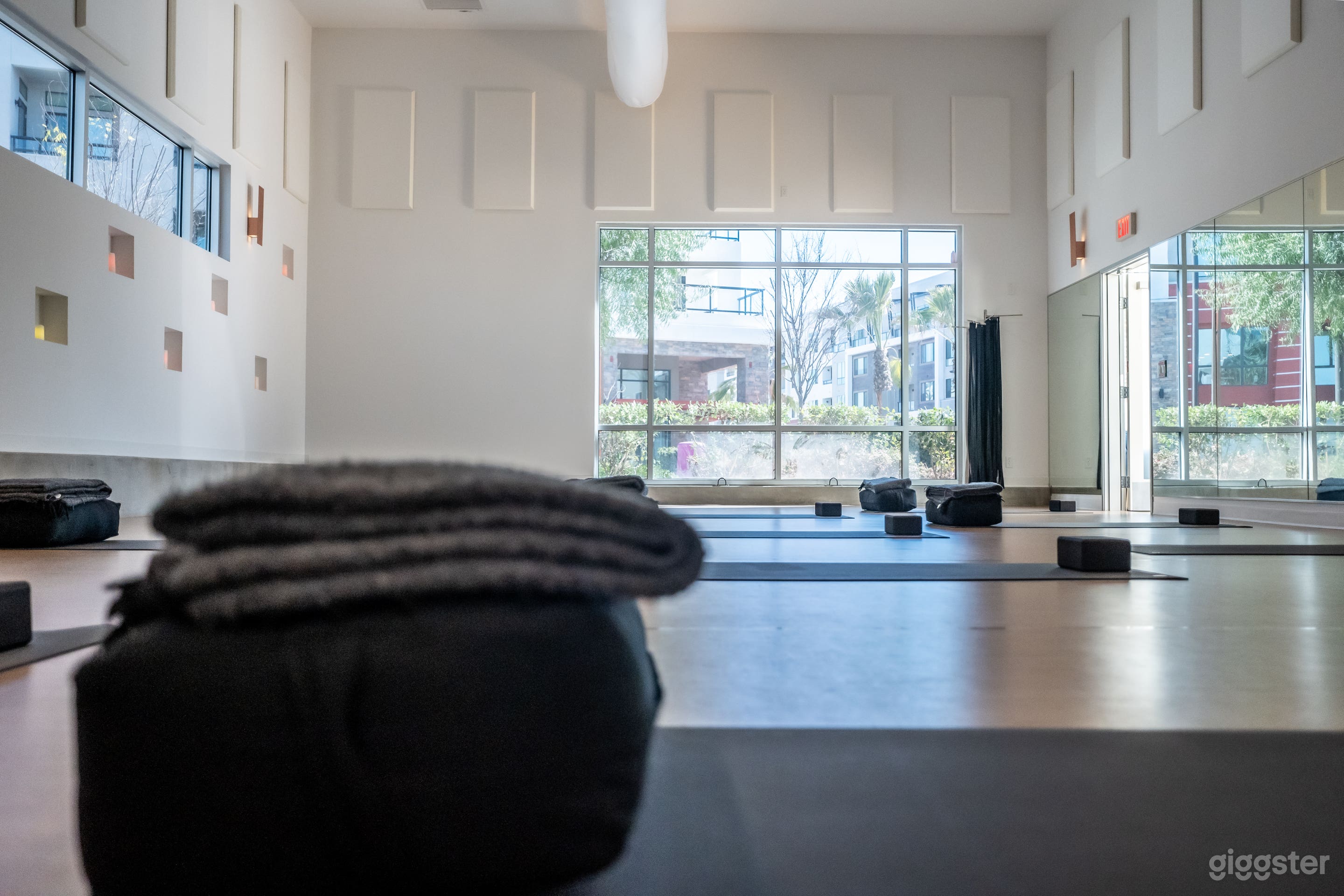 Calming Yoga Studio in Chula Vista  Photo 3