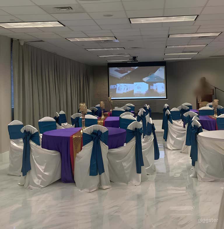  Banquet Hall - 2nd Floor (Hall 212) 