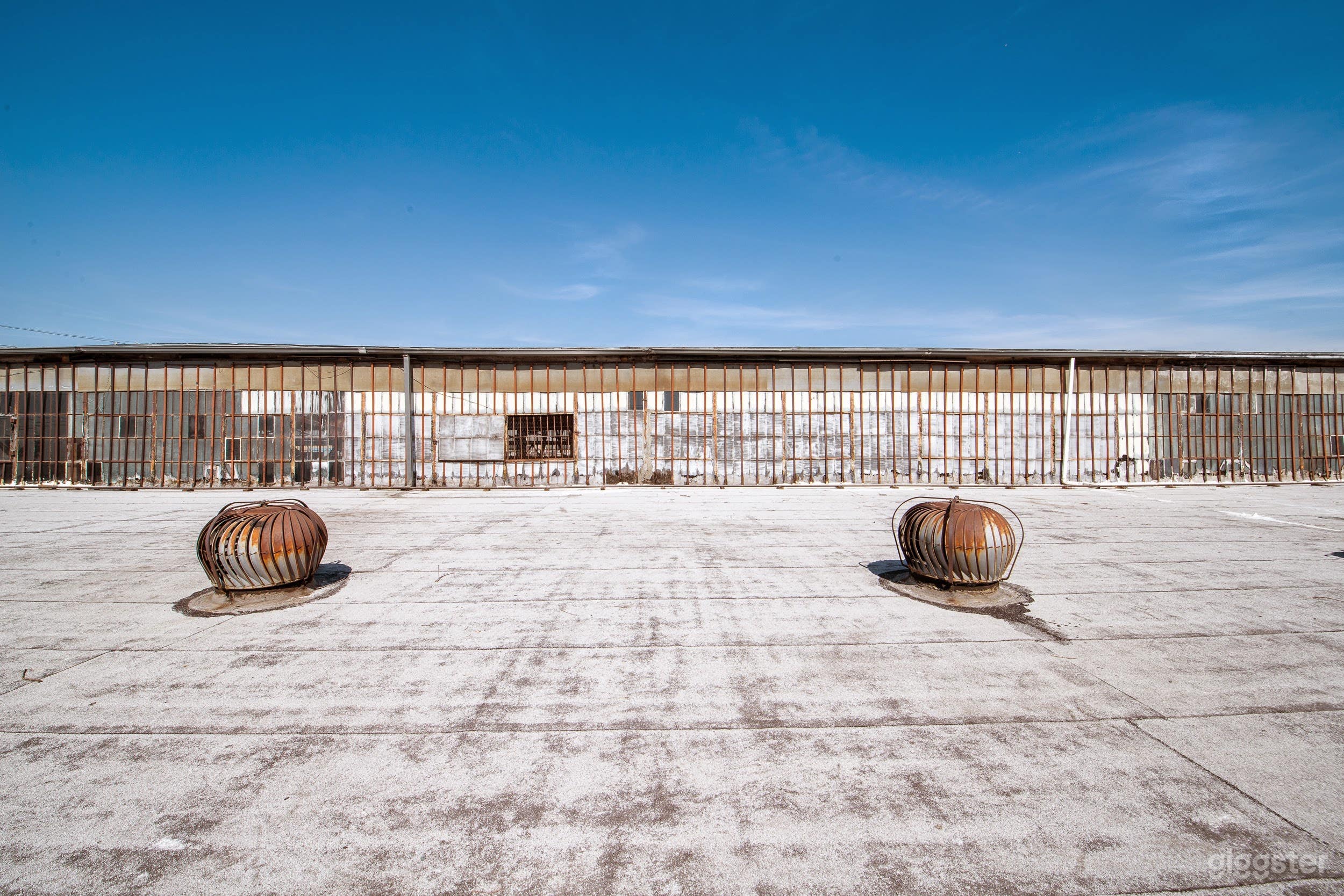Industrial Rooftop Stage With DTLA Views Photo 1
