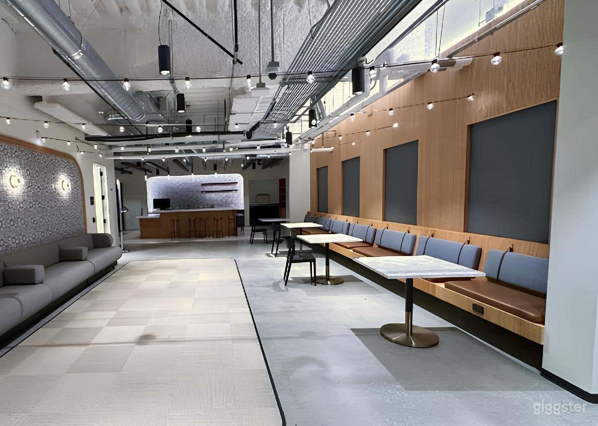 2nd Level Beautiful Seating / Kitchen  Common Area Photo 3