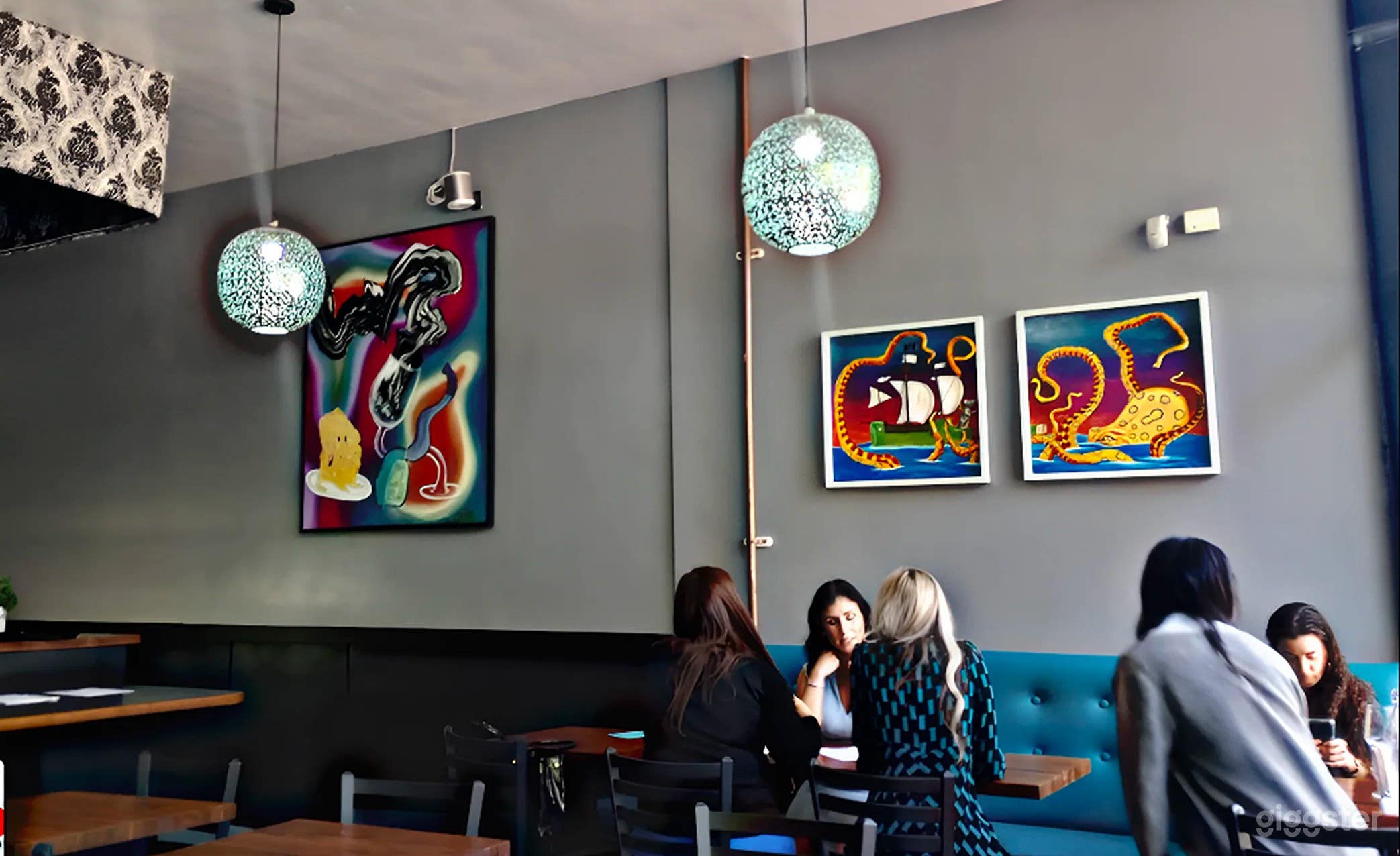 Elegant 700 sq ft Main Dining Room Photo 4