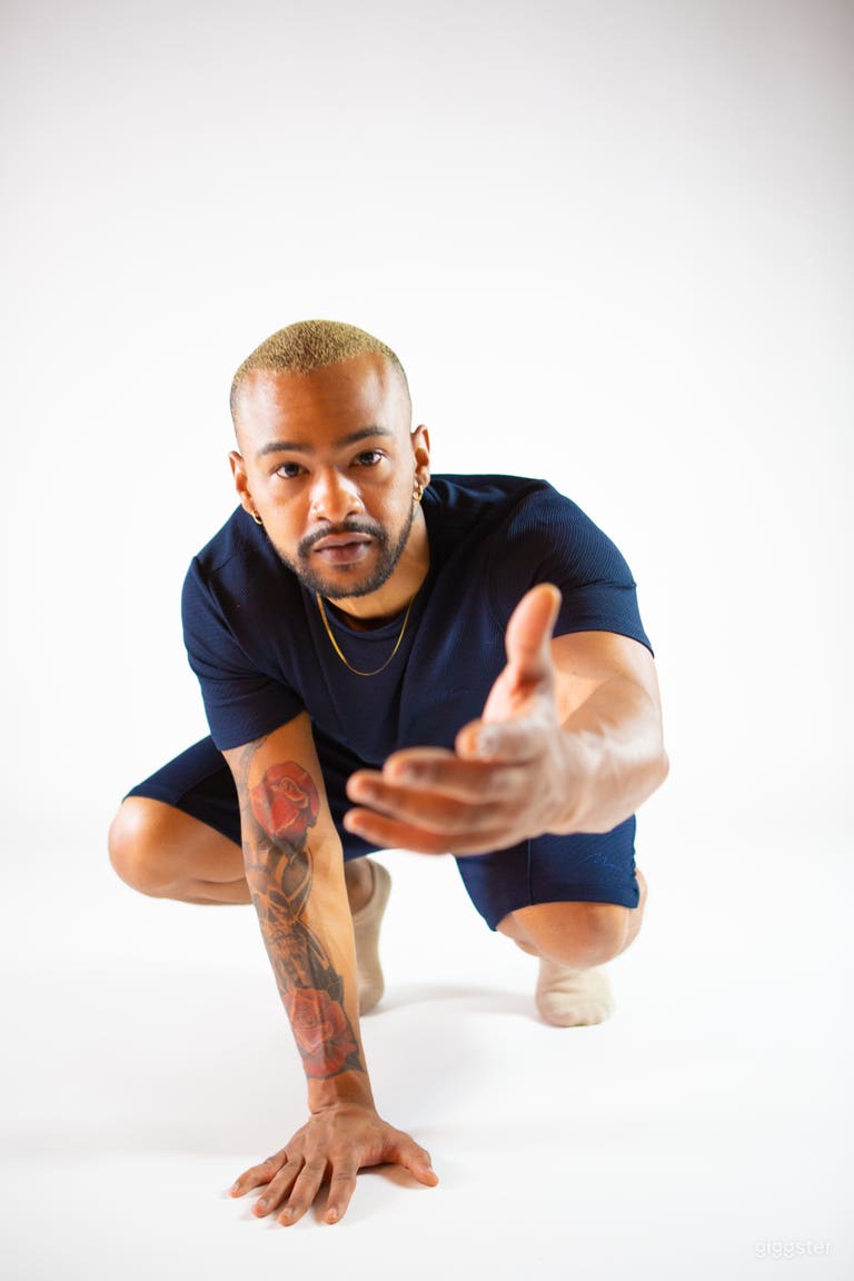  Great Natural Lighting Creative Studio  