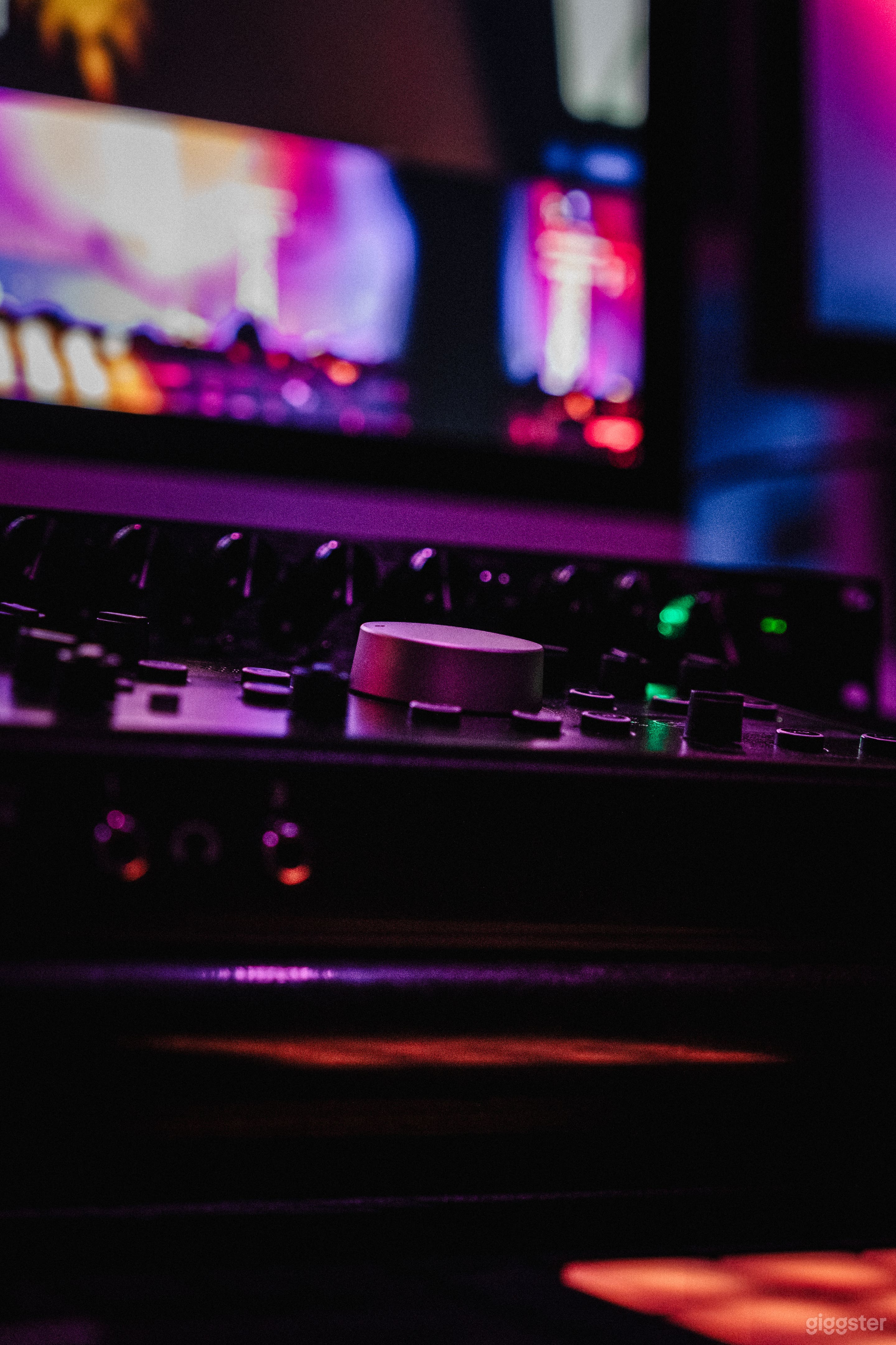 BEST RECORDING STUDIO in Ottawa.