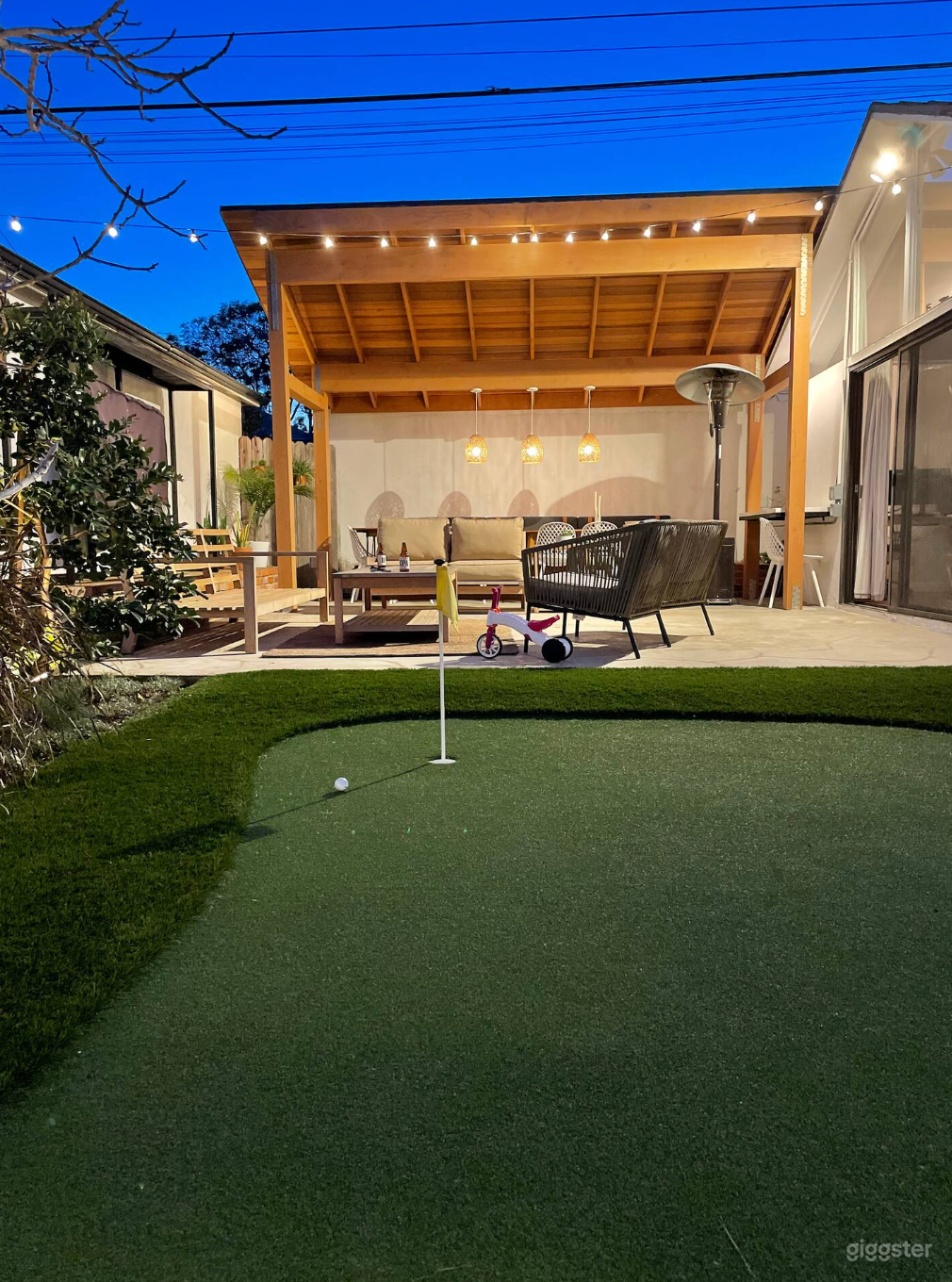 New Home: Hot Tub + Barrel Sauna + Mini Golf Photo 3