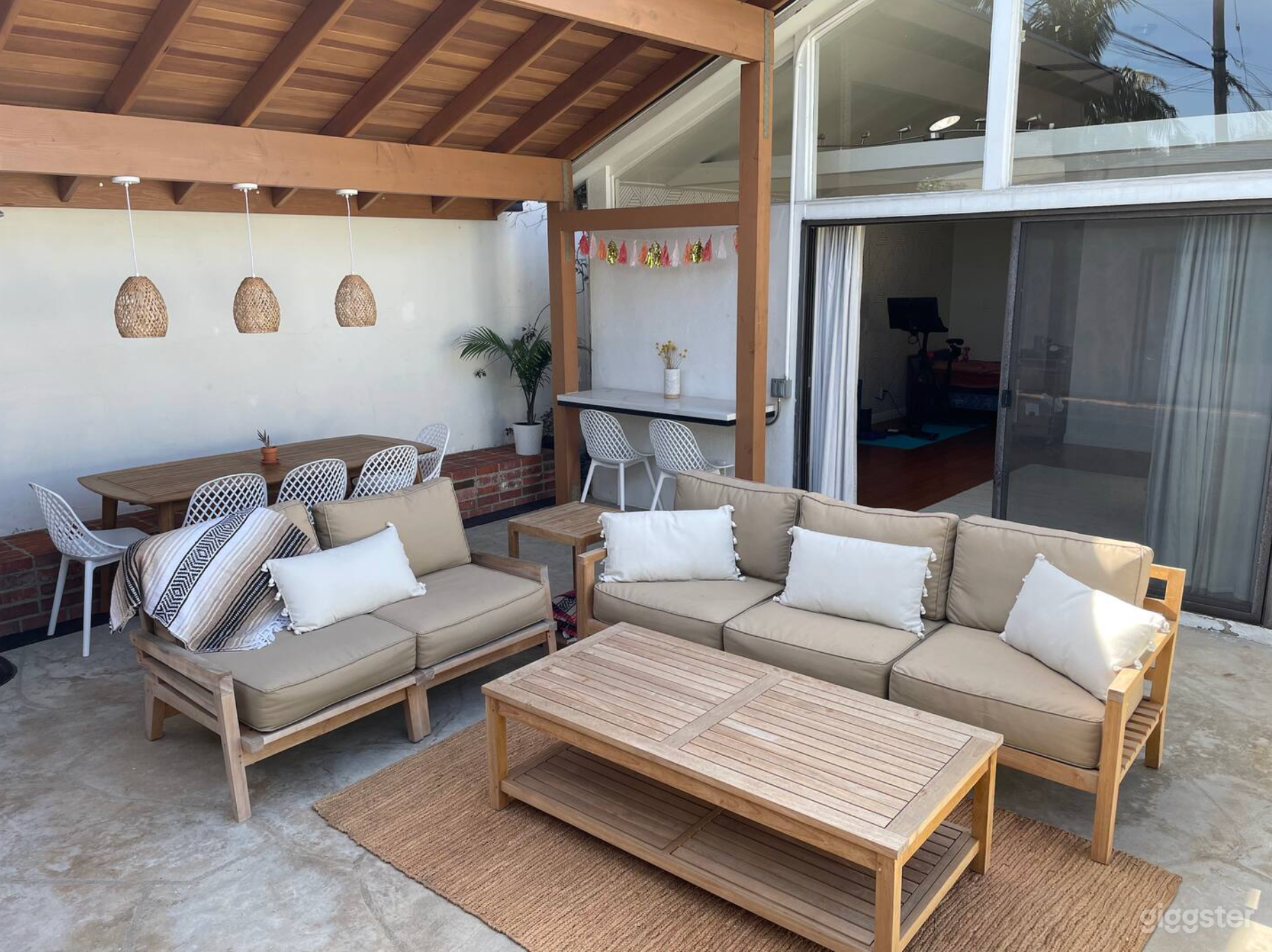 New Home: Hot Tub + Barrel Sauna + Mini Golf Photo 4