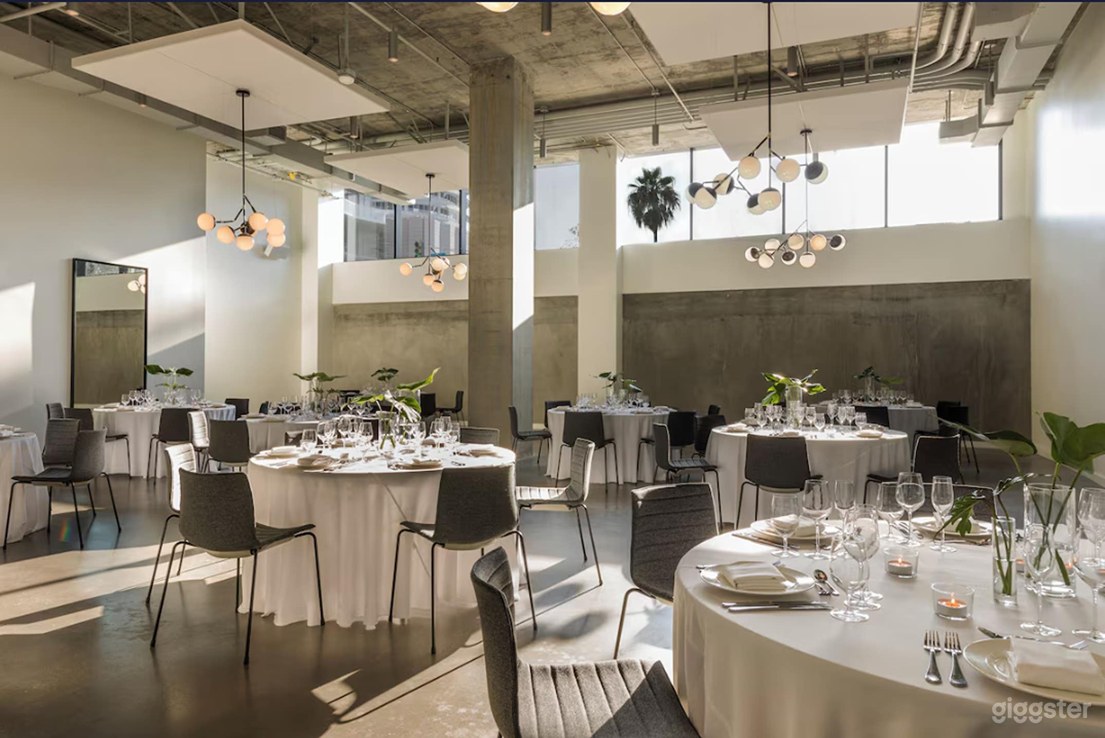 Event Space with Flexible Layout Photo 3