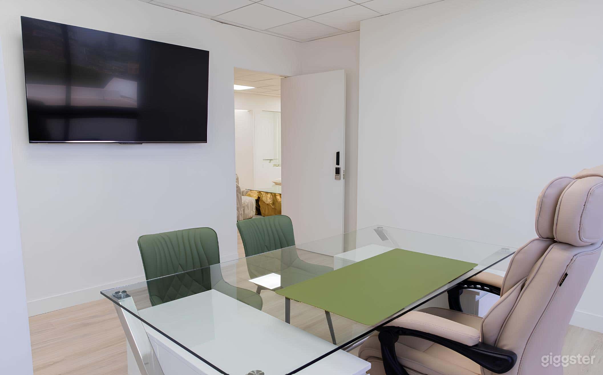 Bright Office Space with Views Photo 3