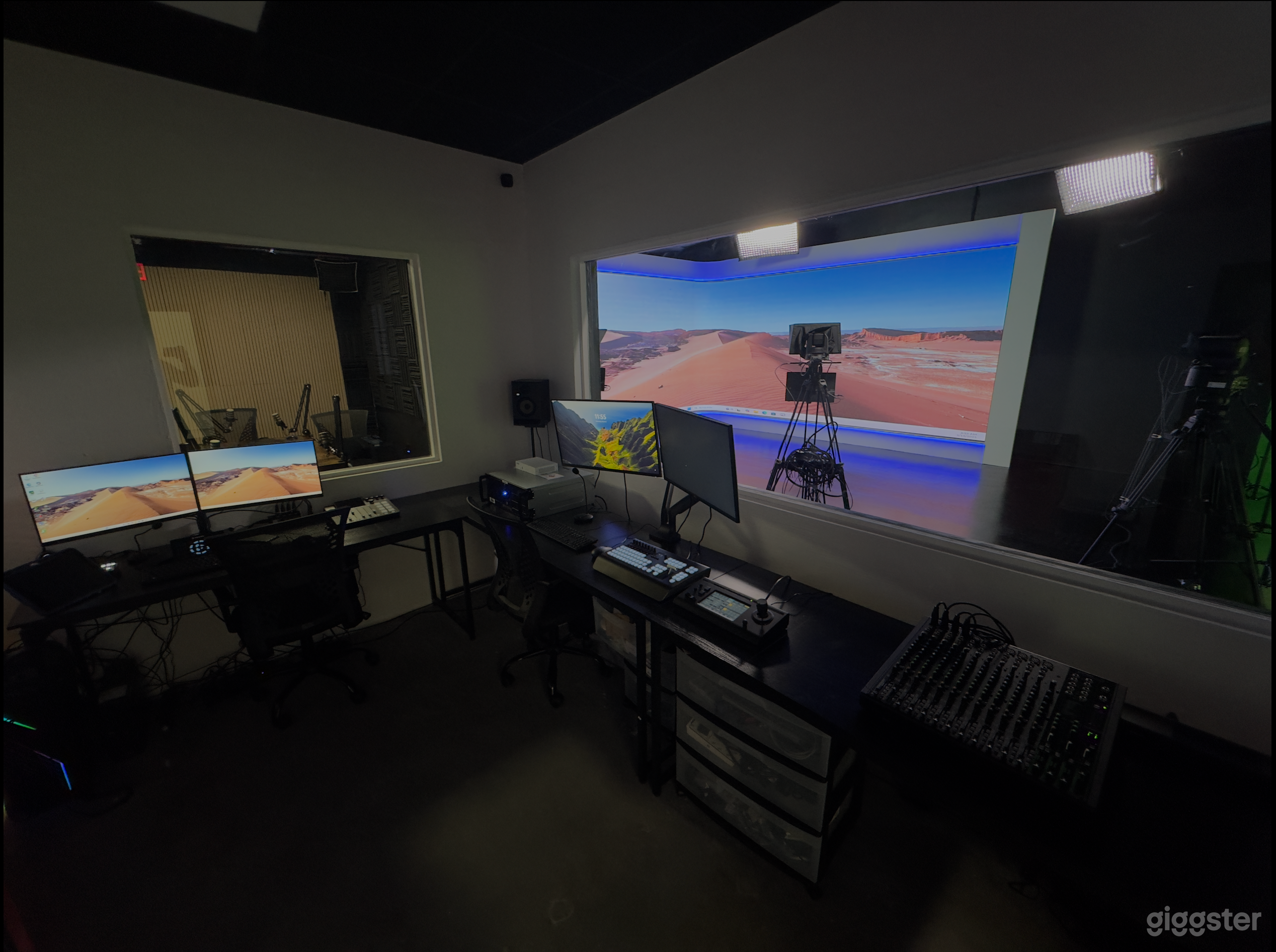 GREEN SCREEN STUDIO Photo 4