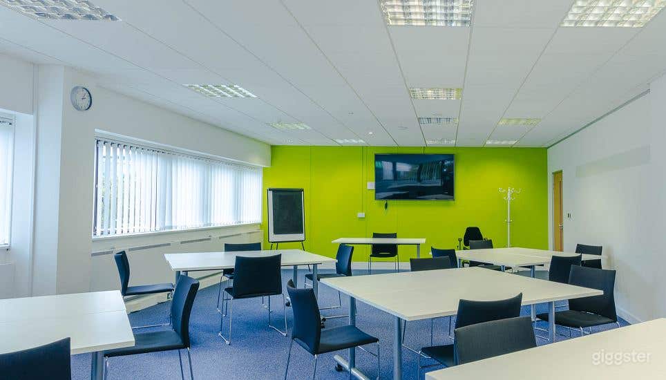 Malborough B Boardroom Good for 30 Persons Photo 1