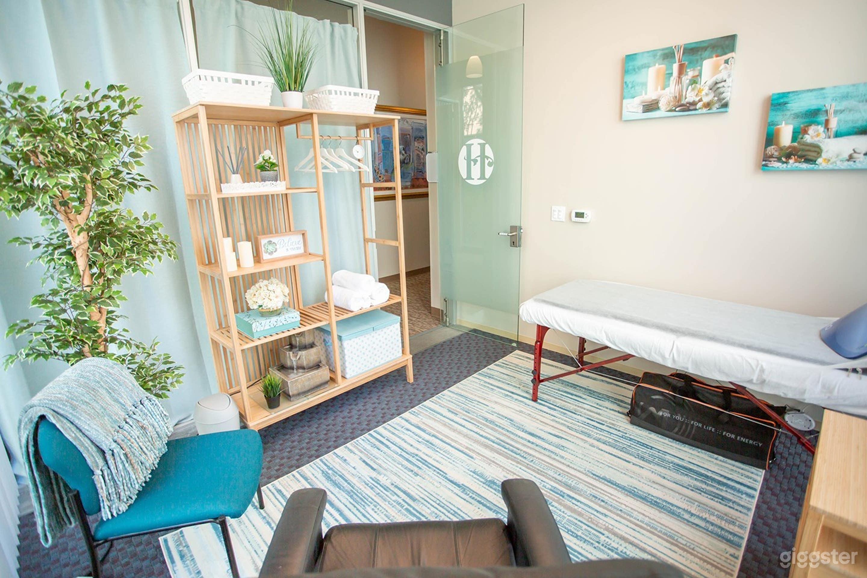 Wellness Practitioner Room Photo 1