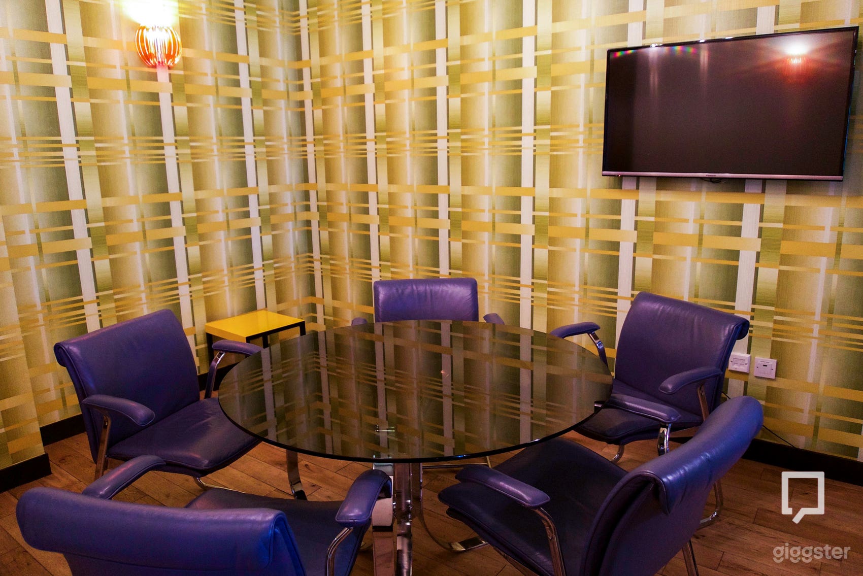 Meetings in The East Room Photo 2