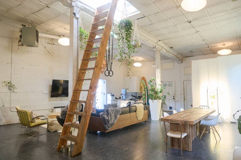  Rustic Brooklyn Loft 