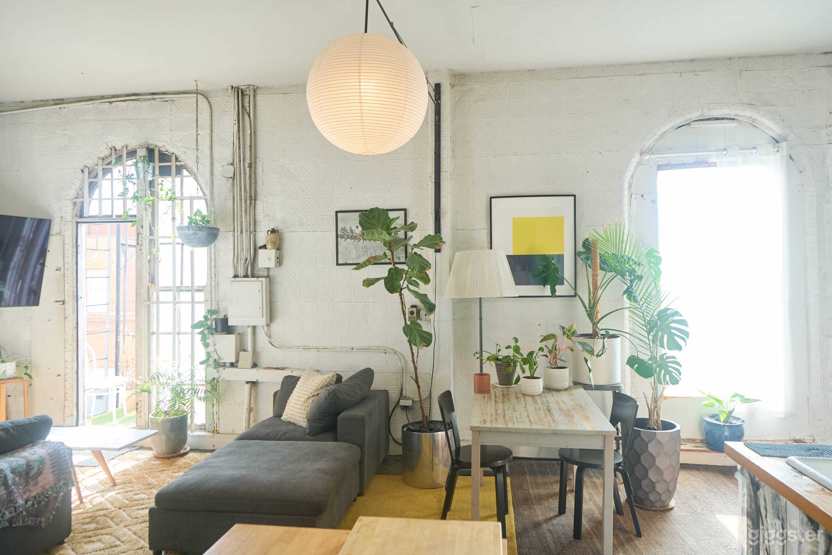 Rustic Brooklyn Loft Photo 3