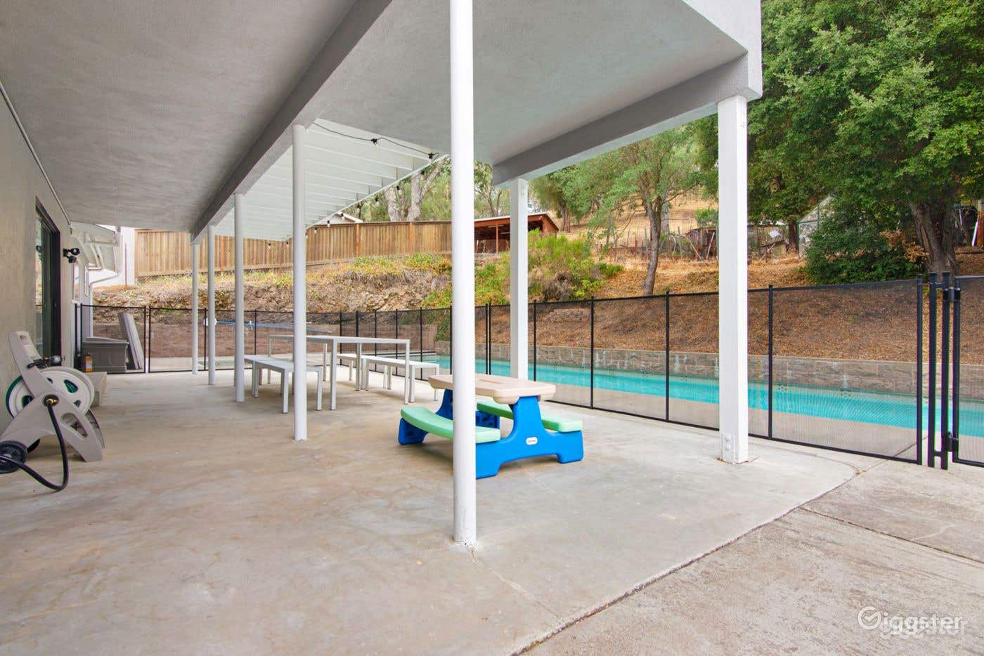 Lovely Long Rectangular Pool  Photo 4