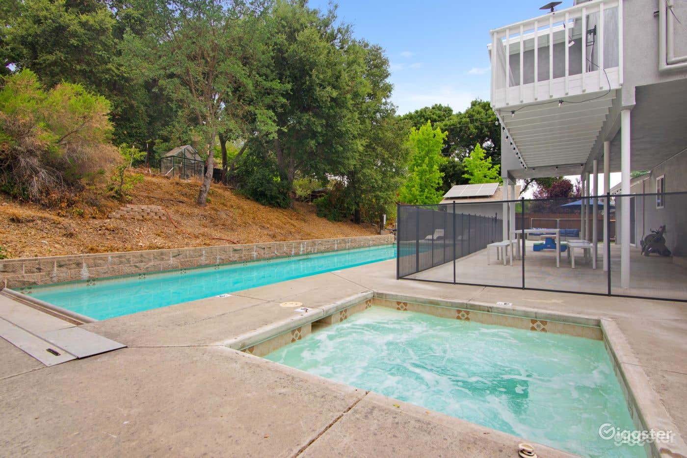 Lovely Long Rectangular Pool  Photo 2