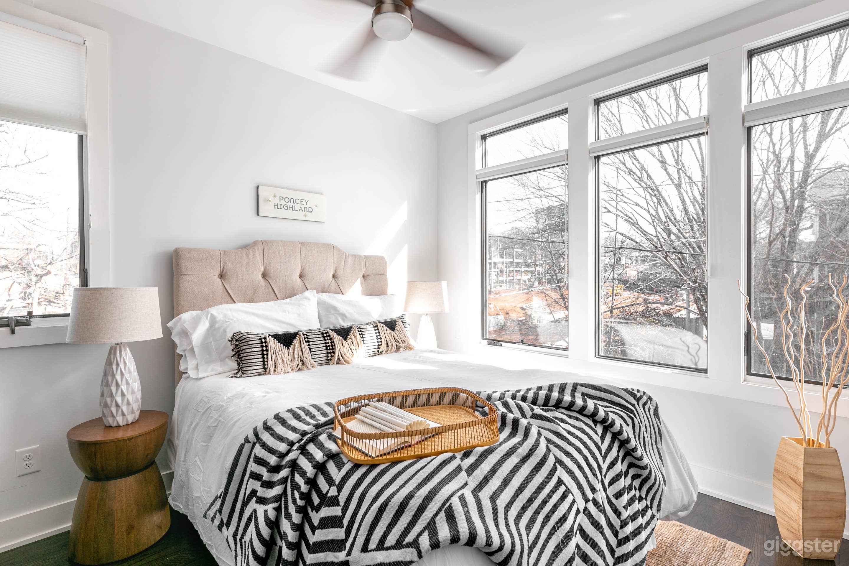 GA On My Mind | Luxe Modern Rental Home Photo 1