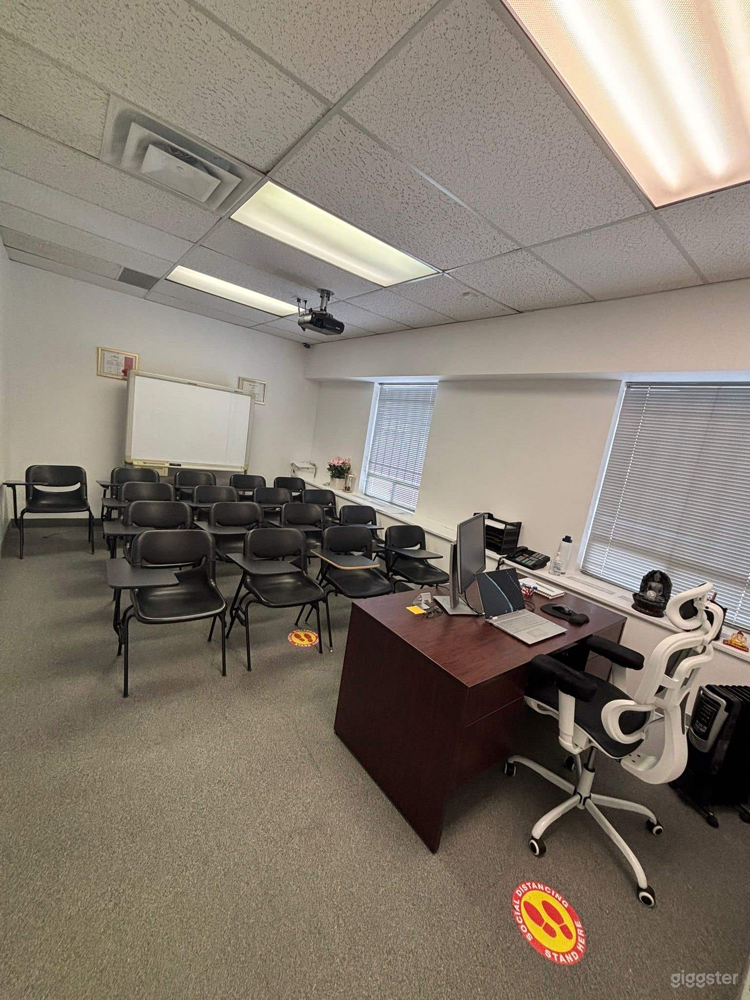 Classroom Space in Toronto  Photo 2