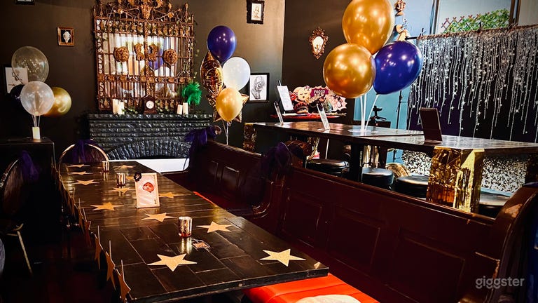  Special event table setting 