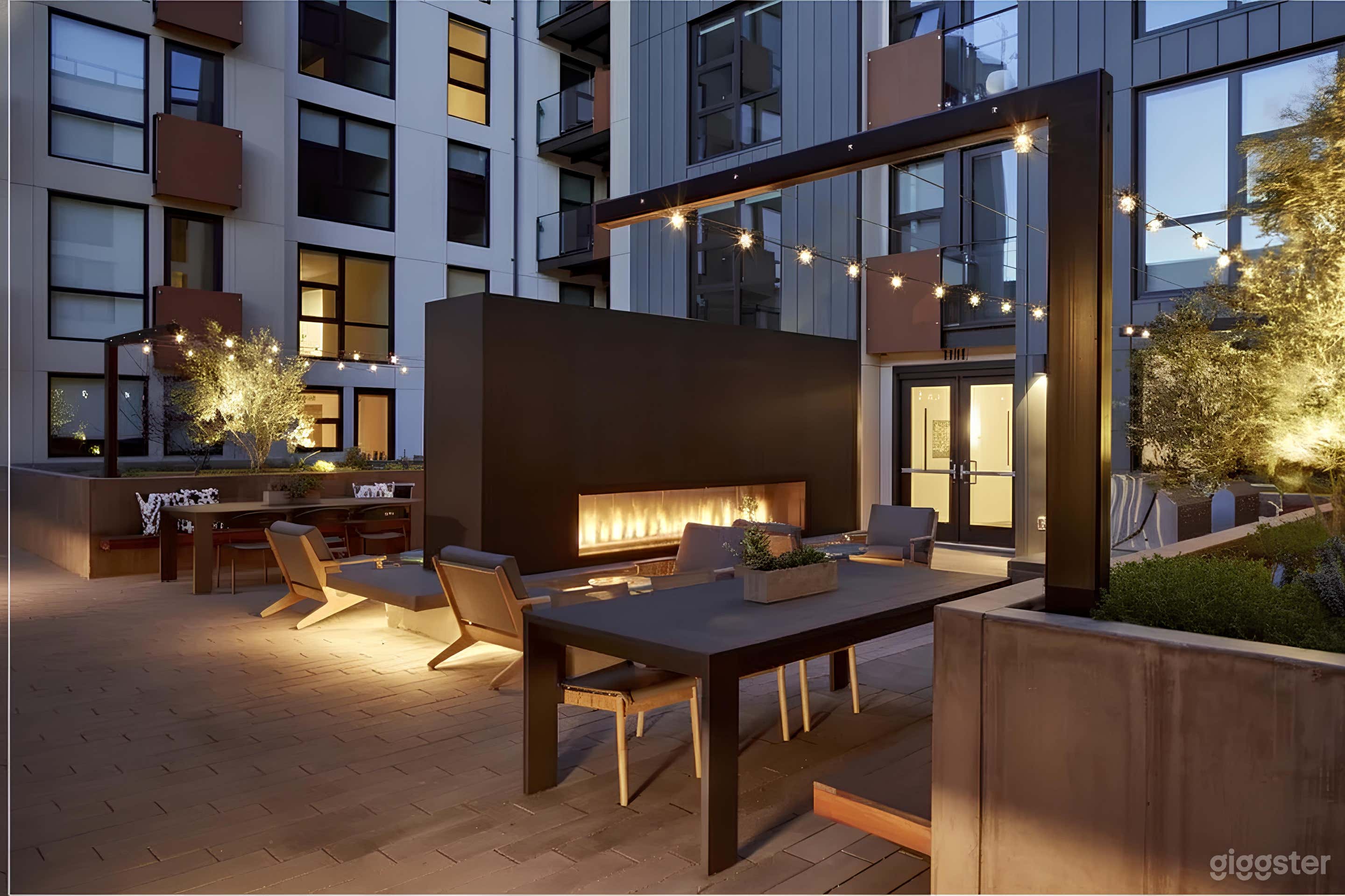 Design District's Hidden Gem with Skyline Views Photo 3