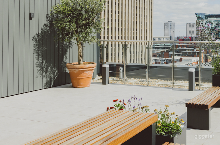  Bright and Sunny Outdoor Terrace 