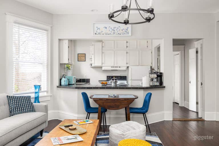  Virginia Highlands 2 Bedroom 2nd Floor Apartment 