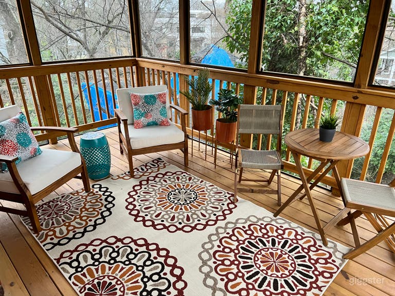  Apartment 3 screened back porch  