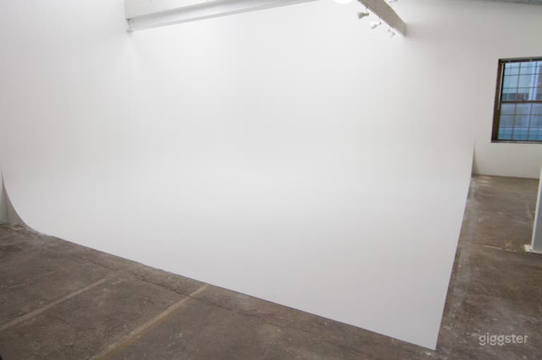  Downtown DC Large Curved Cyclorama Film and Photo 