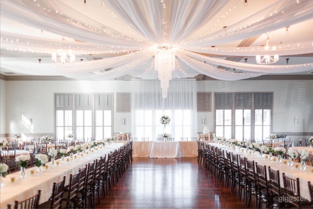 Wooden Floored Modern Event Space in Southfield Photo 4