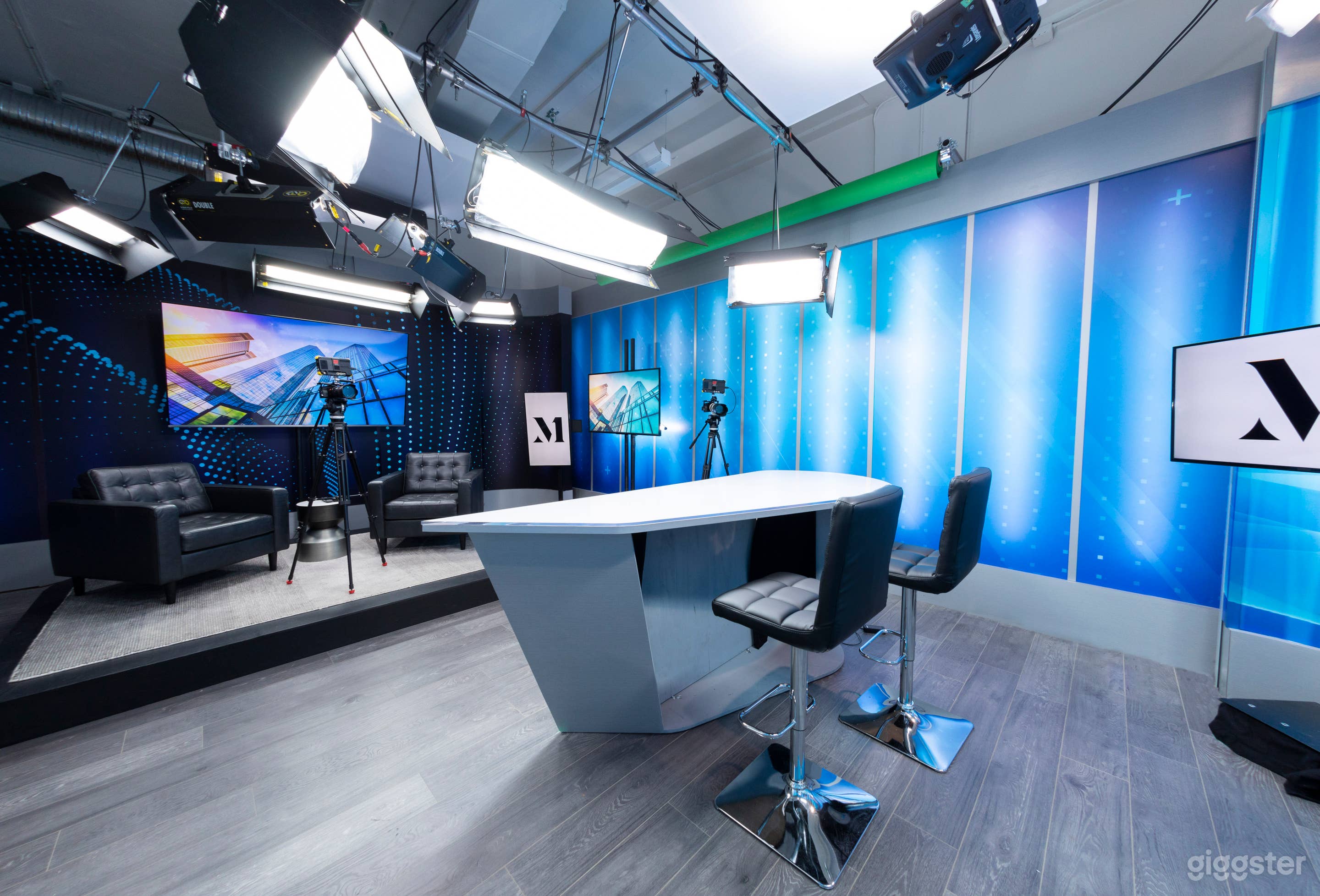 Production Studio in Downtown Vancouver Photo 3