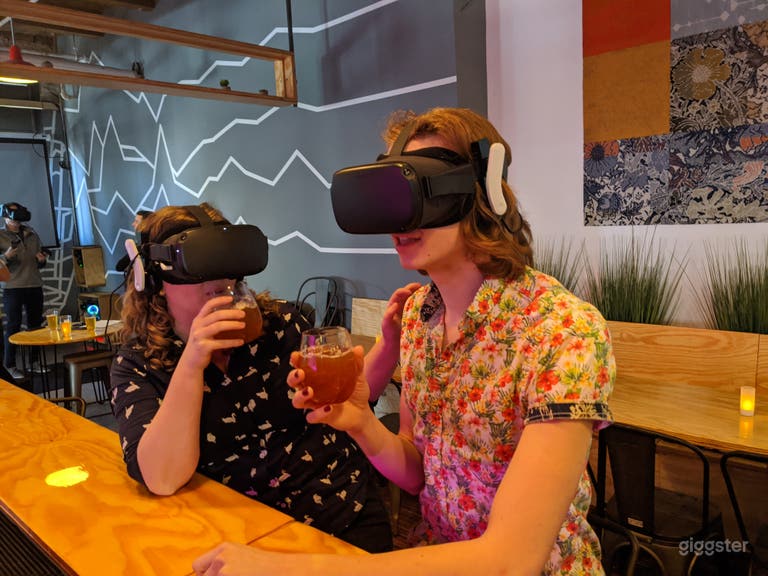  Virtual Reality headsets 