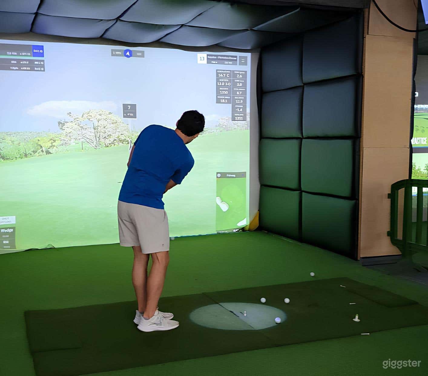 Tee Off in Style – Golf Simulators Photo 1