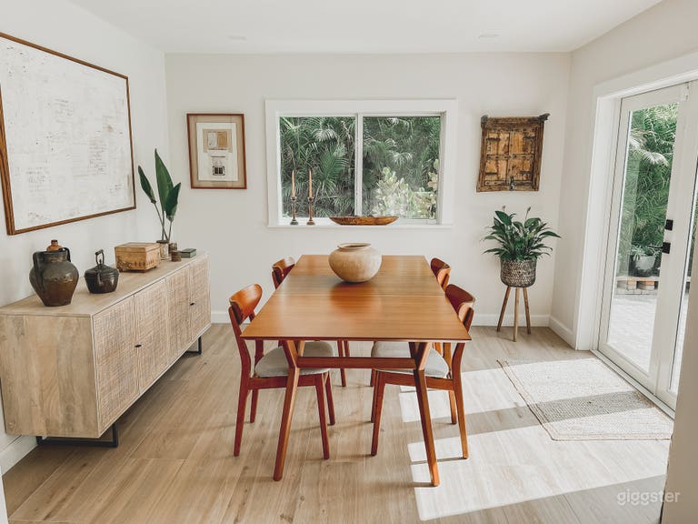  Beautiful Remodeled Transitional Style Home 