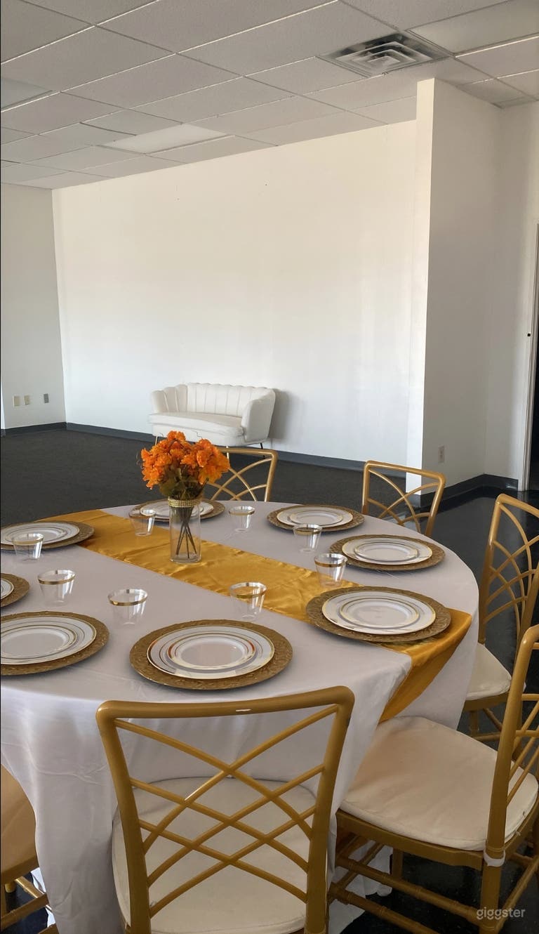  Spacious & Creative Space in Plano 