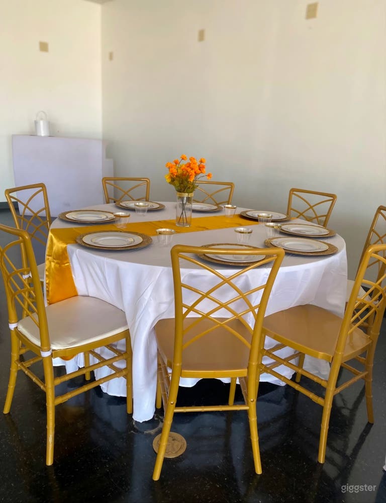  Spacious & Creative Space in Plano 