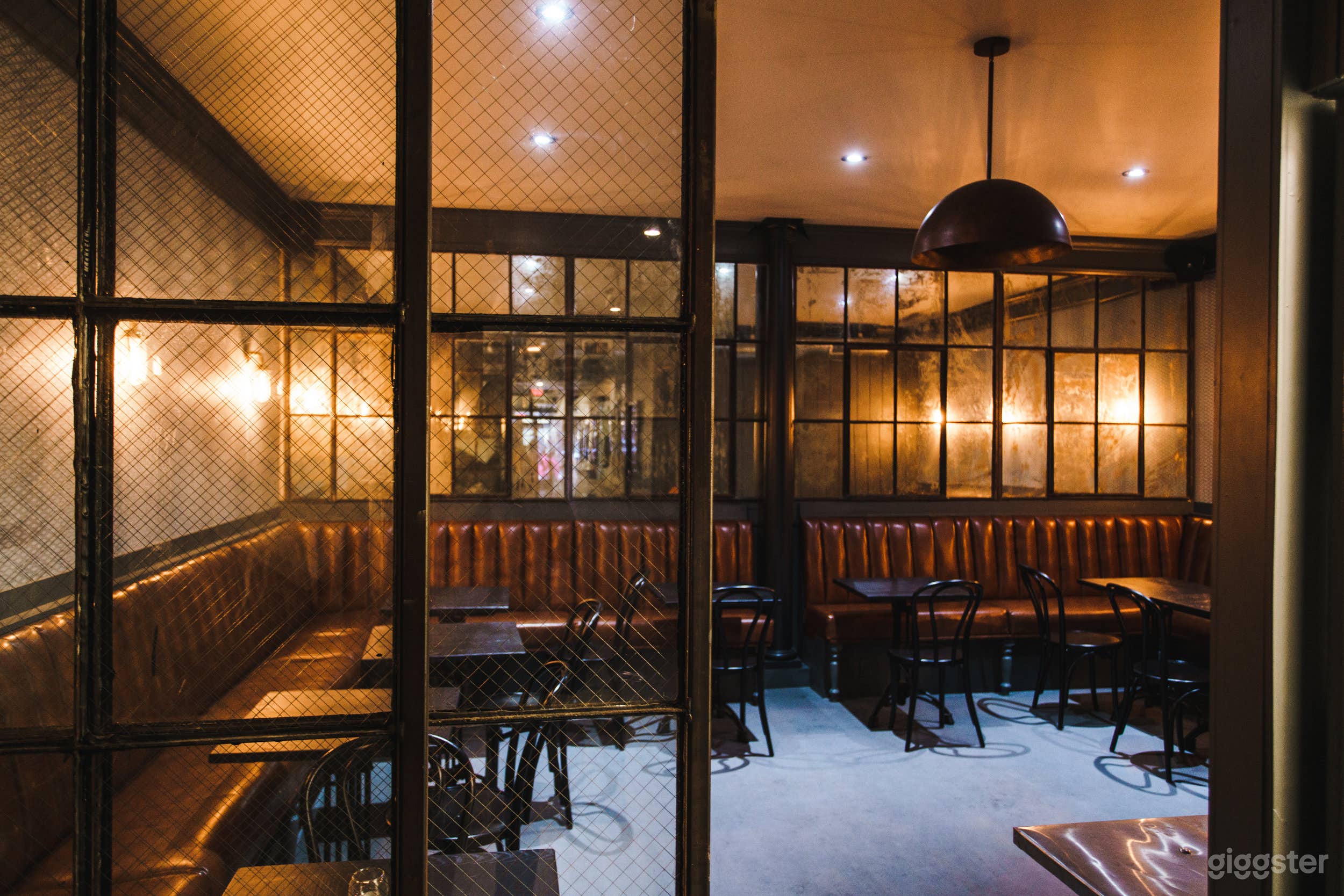 Mezza Lounge Photo 3