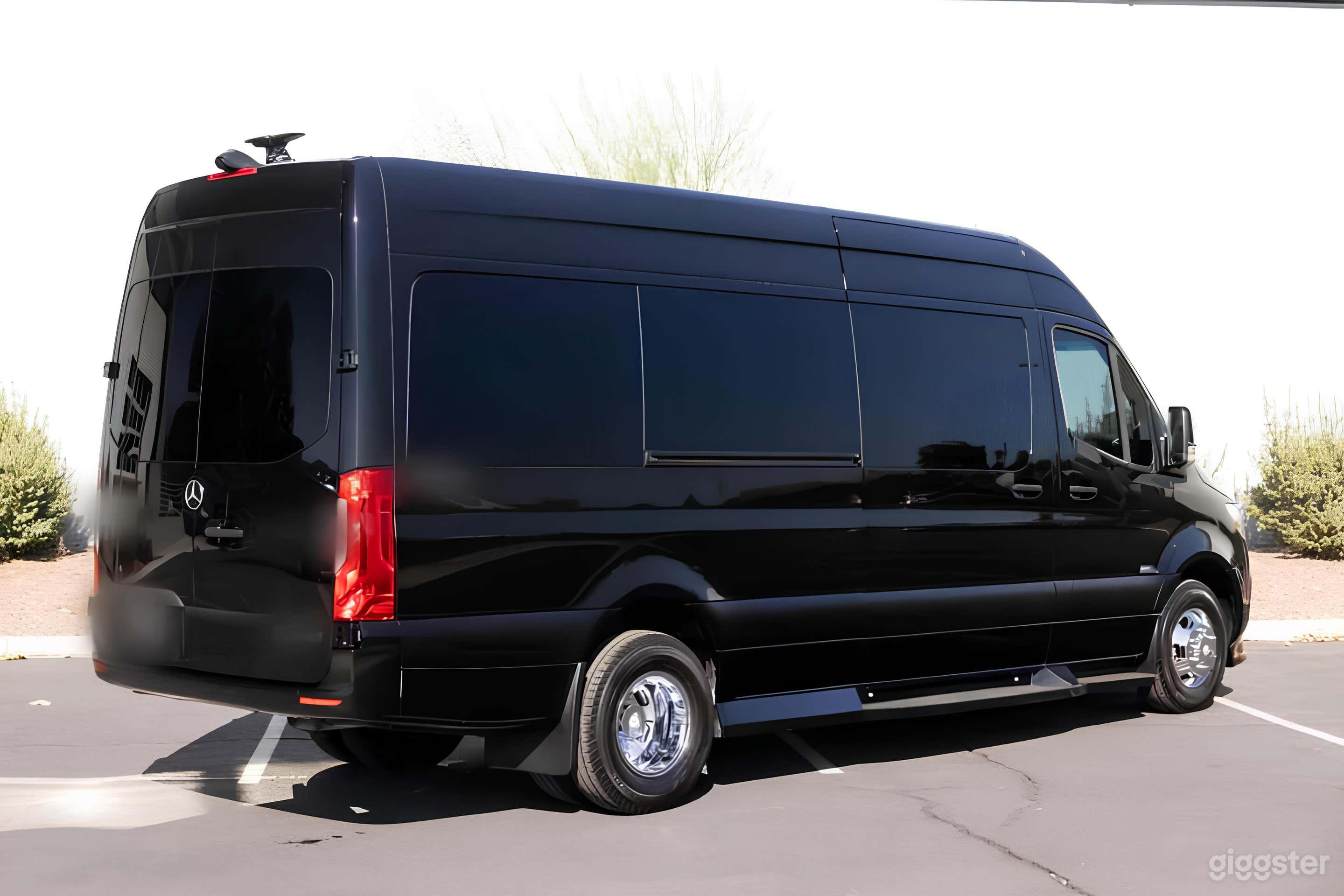 Mercedes Sprinter Executive Photo 2