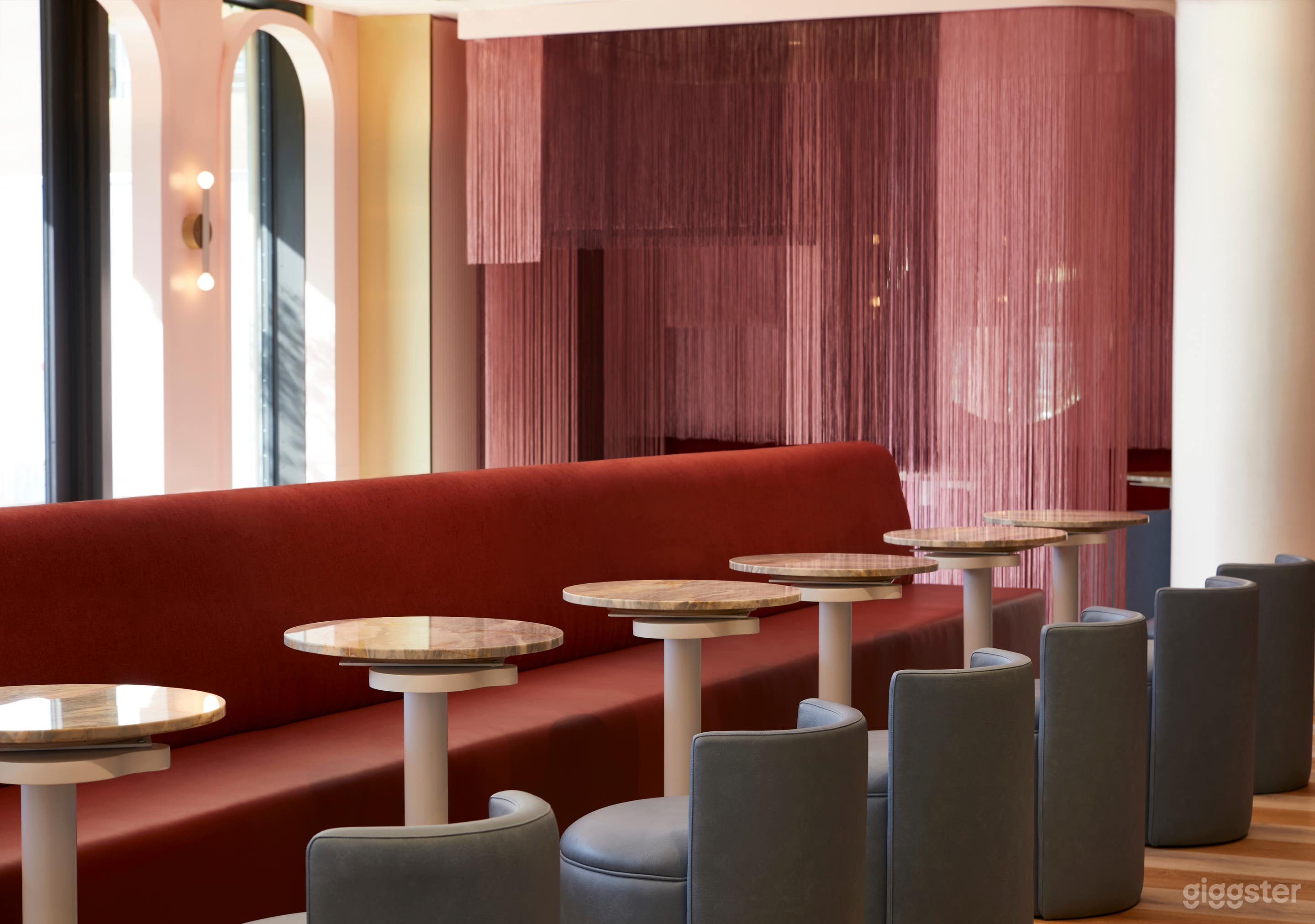 Luxury Spa in the Heart of Toronto Photo 2