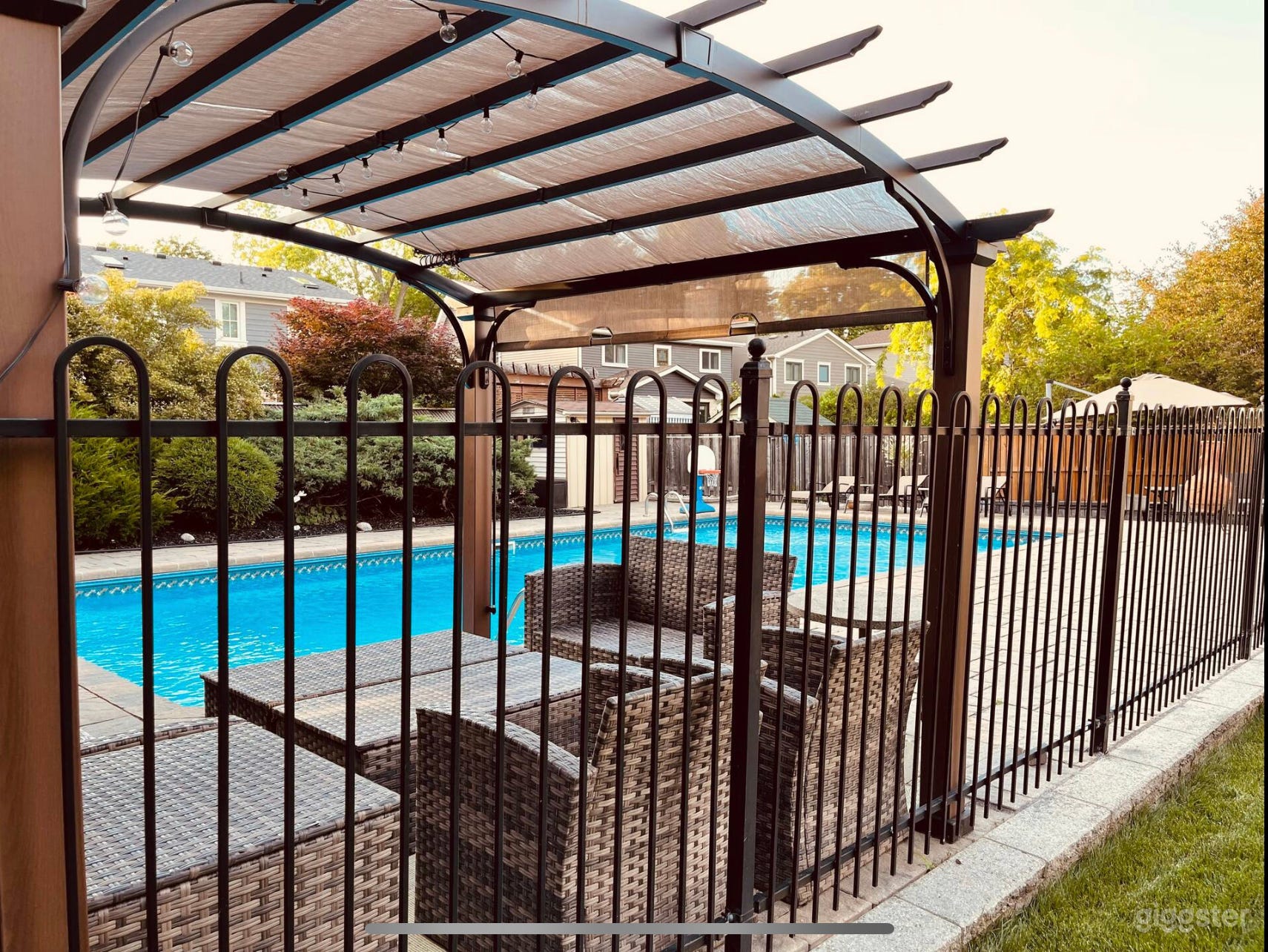 Beautiful Oakville villa Photo 2