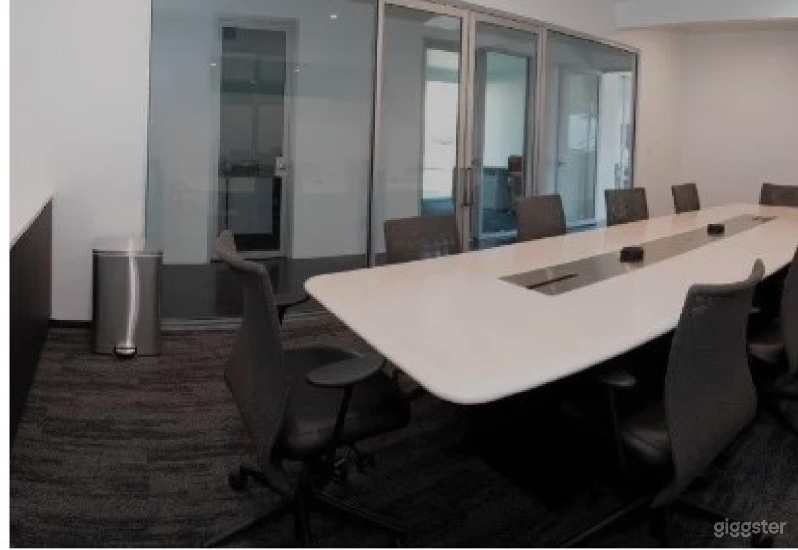 Newly Renovated State-Of-The-Art Conference Room Photo 1